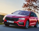 2021 Škoda Octavia RS Combi Front Three-Quarter Wallpapers 150x120 (17)