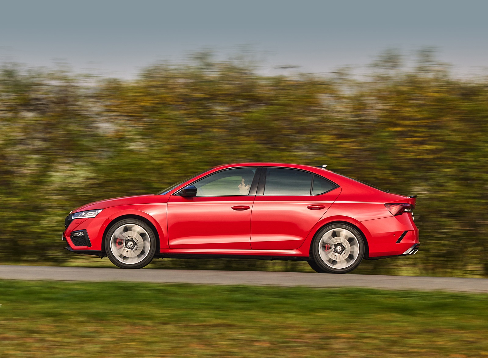2021 Škoda Octavia RS Side Wallpapers  (7)