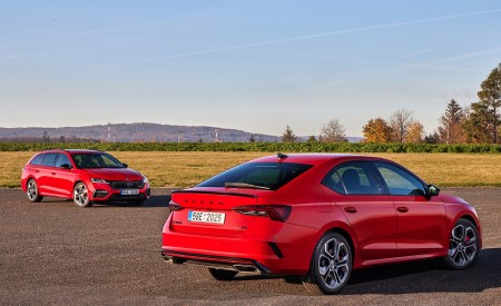 2021 Škoda Octavia RS Wallpapers 450x275 (16)