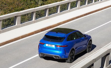 2021 Jaguar F-PACE SVR Rear Three-Quarter Wallpapers 450x275 (99)