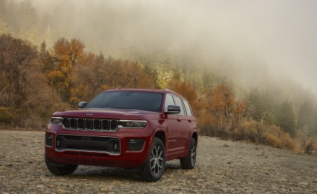 2021 Jeep Grand Cherokee L Overland Rear Three-Quarter Wallpapers 450x275 (16)
