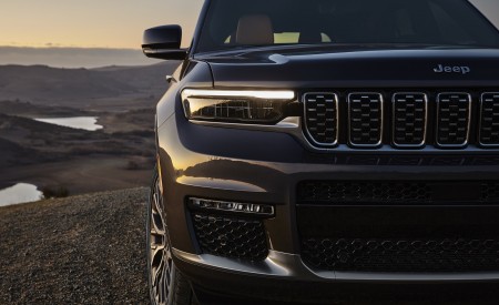 2021 Jeep Grand Cherokee L Summit Reserve Headlight Wallpapers 450x275 (62)