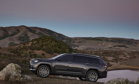 2021 Jeep Grand Cherokee L Summit Reserve Side Wallpapers 450x275 (54)