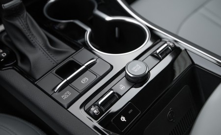 2021 Kia K5 EX 1.6T FWD Central Console Wallpapers 450x275 (19)