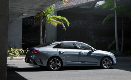 2021 Kia K5 EX 1.6T FWD Side Wallpapers 450x275 (12)