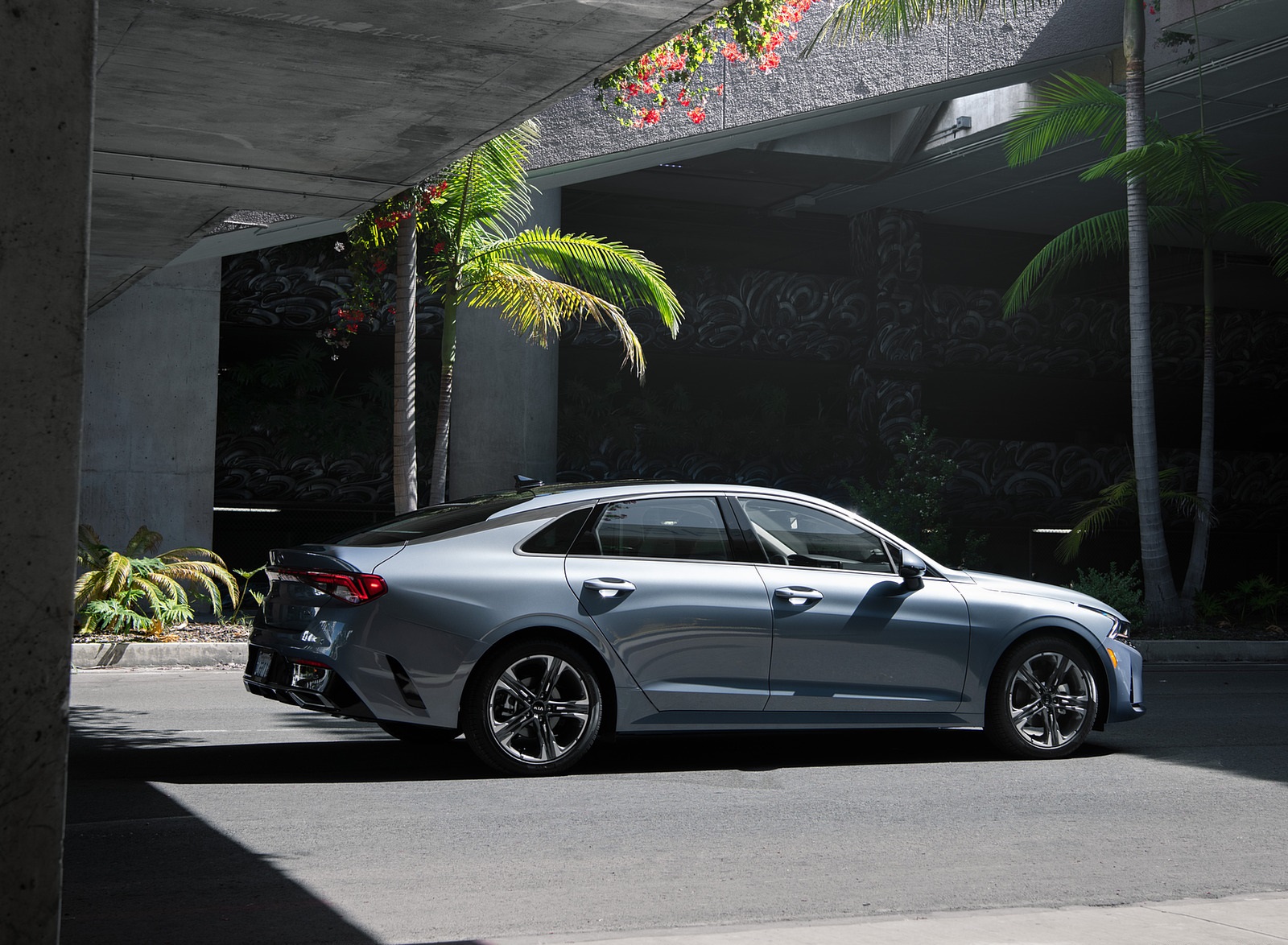 2021 Kia K5 EX 1.6T FWD Side Wallpapers (12)