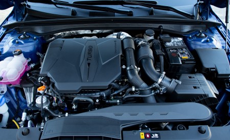 2021 Kia K5 GT Engine Wallpapers 450x275 (42)
