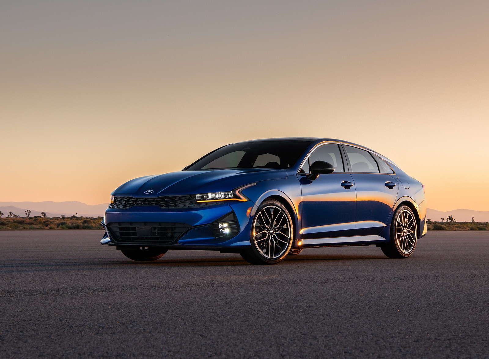 2021 Kia K5 GT Front Three-Quarter Wallpapers #14 of 49