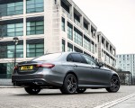 2021 Mercedes-Benz E 300 de Diesel Plug-In Hybrid (UK-Spec) Rear Three-Quarter Wallpapers 150x120