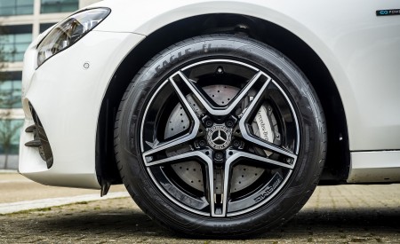 2021 Mercedes-Benz E 300 e Plug-In Hybrid (UK-Spec) Wheel Wallpapers 450x275 (51)