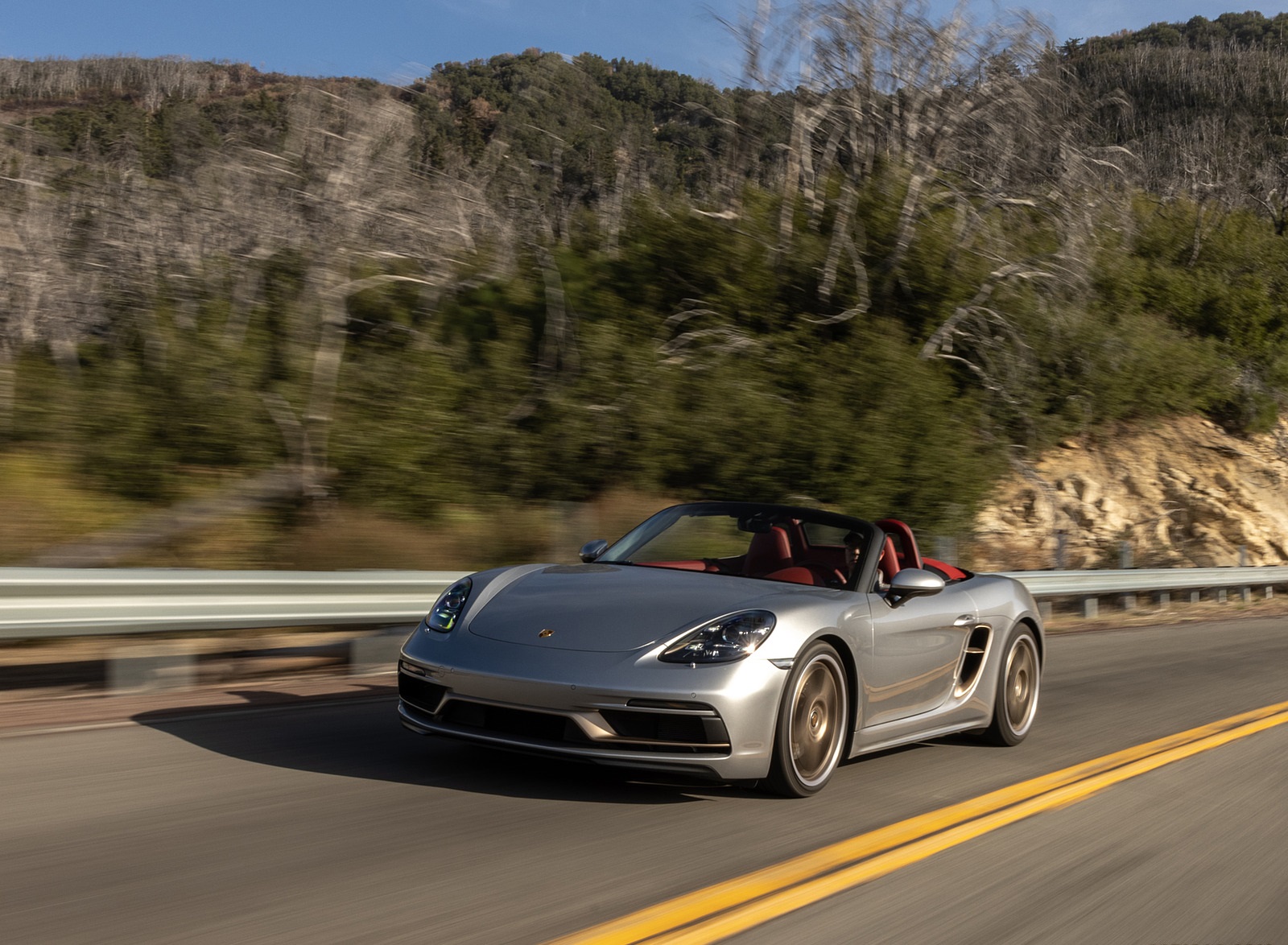 2021 Porsche 718 Boxster GTS 4.0 25 Years (Color: GT Silver) Front Three-Quarter Wallpapers (6)