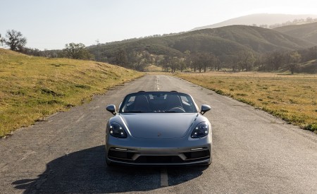 2021 Porsche 718 Boxster GTS 4.0 25 Years (Color: GT Silver) Front Wallpapers 450x275 (46)