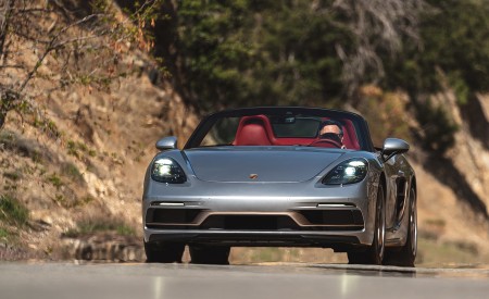 2021 Porsche 718 Boxster GTS 4.0 25 Years (Color: GT Silver) Front Wallpapers 450x275 (49)