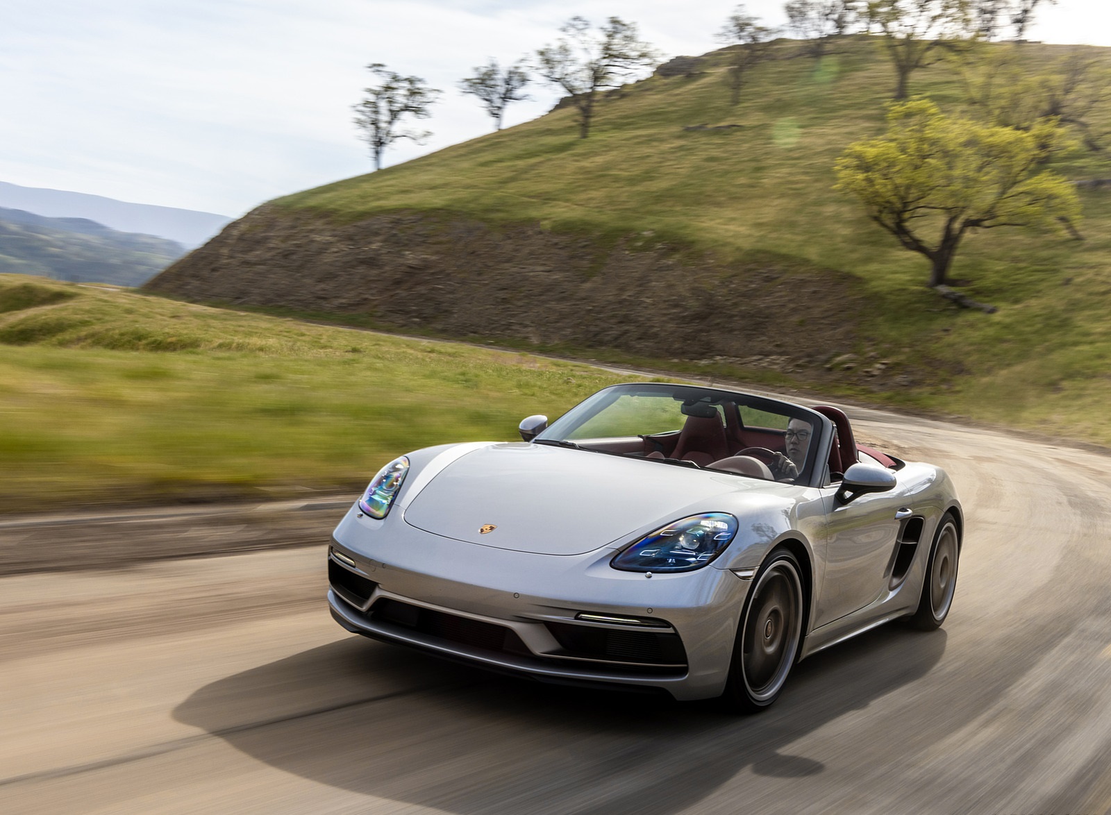 2021 Porsche 718 Boxster GTS 4.0 25 Years (Color: GT Silver) Front Wallpapers (11)