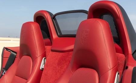 2021 Porsche 718 Boxster GTS 4.0 25 Years (Color: GT Silver) Interior Seats Wallpapers 450x275 (89)