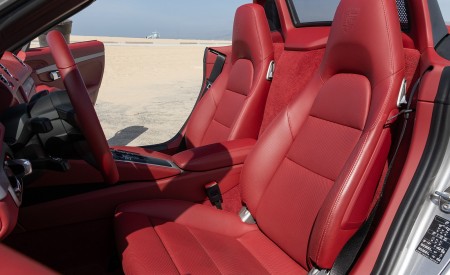 2021 Porsche 718 Boxster GTS 4.0 25 Years (Color: GT Silver) Interior Seats Wallpapers 450x275 (88)