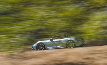 2021 Porsche 718 Boxster GTS 4.0 25 Years (Color: GT Silver) Side Wallpapers 450x275 (29)