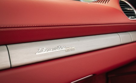 2021 Porsche 718 Boxster GTS 4.0 25 Years Interior Detail Wallpapers 450x275 (134)