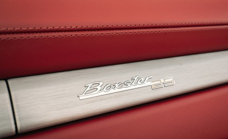 2021 Porsche 718 Boxster GTS 4.0 25 Years Interior Detail Wallpapers 450x275 (132)