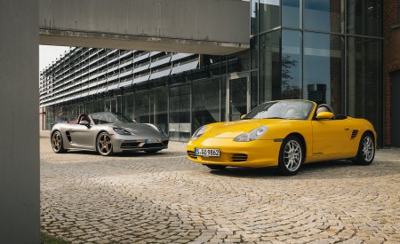 2021 Porsche 718 Boxster GTS 4.0 25 Years and 1996 Boxster Front Wallpapers 450x275 (167)