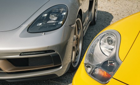 2021 Porsche 718 Boxster GTS 4.0 25 Years and 1996 Boxster Headlight Wallpapers 450x275 (173)