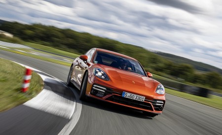2021 Porsche Panamera Turbo S (Color: Papaya Metallic) Front Wallpapers 450x275 (70)