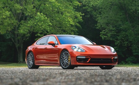 2021 Porsche Panamera Turbo S (US-Spec; Color: Papaya Metallic) Front Three-Quarter Wallpapers 450x275 (113)