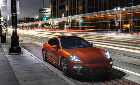 2021 Porsche Panamera Turbo S (US-Spec; Color: Papaya Metallic) Front Three-Quarter Wallpapers 450x275 (102)