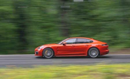 2021 Porsche Panamera Turbo S (US-Spec; Color: Papaya Metallic) Side Wallpapers 450x275 (112)