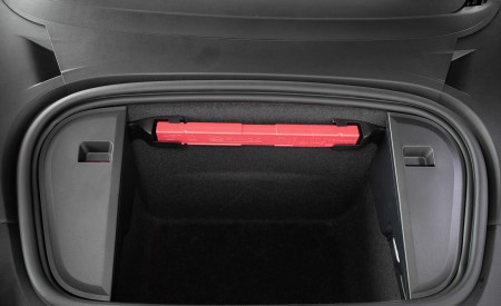 2021 Porsche Taycan (Color: Cherry Metallic) Front Storage Area Wallpapers 450x275 (127)