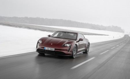 2021 Porsche Taycan (Color: Cherry Metallic) Front Three-Quarter Wallpapers 450x275 (95)