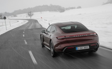 2021 Porsche Taycan (Color: Cherry Metallic) Rear Three-Quarter Wallpapers  450x275 (114)