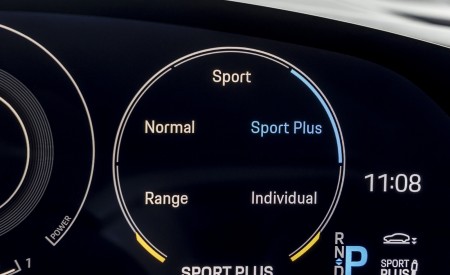 2021 Porsche Taycan (Color: Ice Grey Metallic) Digital Instrument Cluster Wallpapers 450x275 (83)