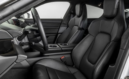 2021 Porsche Taycan (Color: Ice Grey Metallic) Interior Front Seats Wallpapers 450x275 (90)