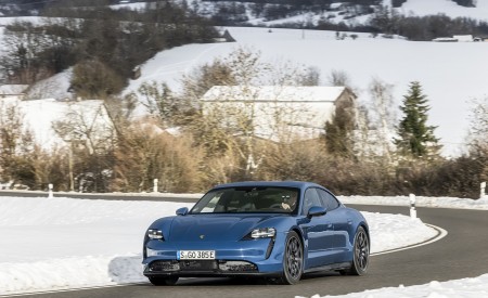2021 Porsche Taycan (Color: Neptune Blue) Front Three-Quarter Wallpapers 450x275 (3)