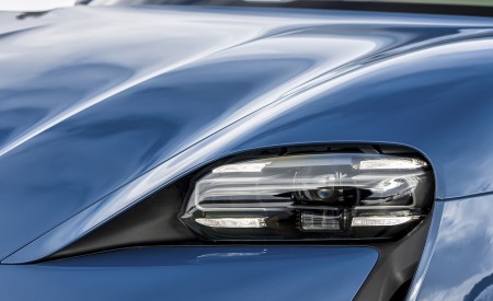 2021 Porsche Taycan (Color: Neptune Blue) Headlight Wallpapers 450x275 (39)