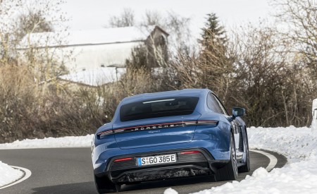 2021 Porsche Taycan (Color: Neptune Blue) Rear Wallpapers 450x275 (8)