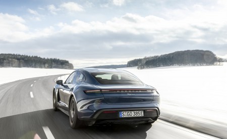 2021 Porsche Taycan (Color: Neptune Blue) Rear Wallpapers 450x275 (30)