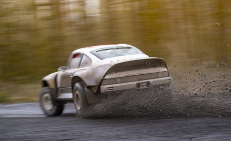 2021 Singer Porsche 911 All-terrain Competition Study Off-Road Wallpapers 450x275 (29)
