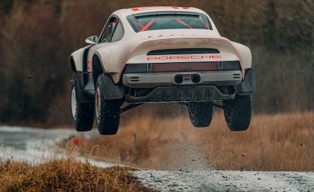 2021 Singer Porsche 911 All-terrain Competition Study Off-Road Wallpapers 450x275 (25)