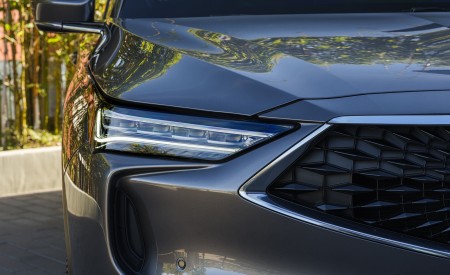 2022 Acura MDX Advance Headlight Wallpapers 450x275 (22)