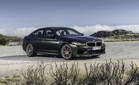 2022 BMW M5 CS Front Three-Quarter Wallpapers  450x275 (77)