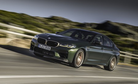 2022 BMW M5 CS Front Three-Quarter Wallpapers  450x275 (6)