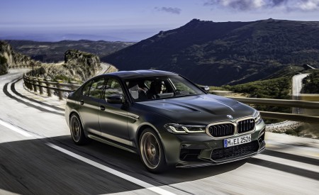 2022 BMW M5 CS Front Three-Quarter Wallpapers 450x275 (37)