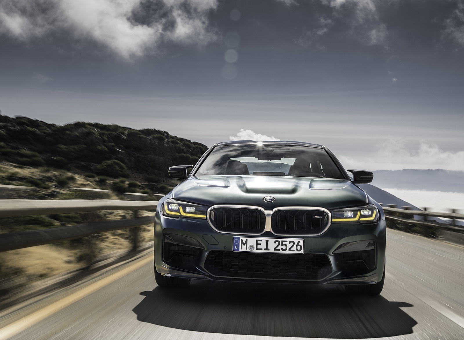 2022 BMW M5 CS Front Wallpapers  (10)