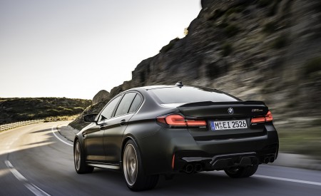 2022 BMW M5 CS Rear Three-Quarter Wallpapers  450x275 (40)