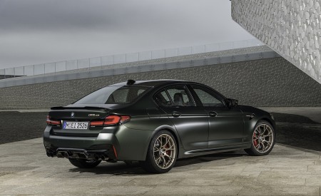 2022 BMW M5 CS Rear Three-Quarter Wallpapers 450x275 (73)