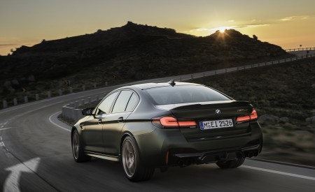 2022 BMW M5 CS Rear Three-Quarter Wallpapers 450x275 (29)