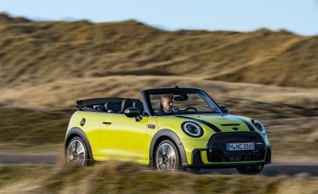 2022 MINI Convertible Front Three-Quarter Wallpapers  450x275 (29)