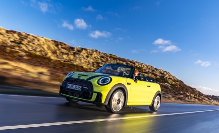 2022 MINI Convertible Front Three-Quarter Wallpapers  450x275 (10)